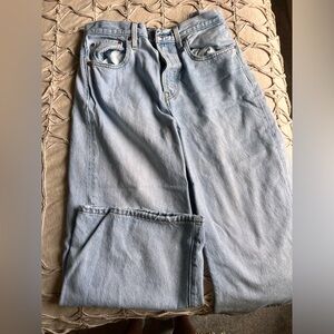 Levi’s Premium Wide Leg Cropped Jean